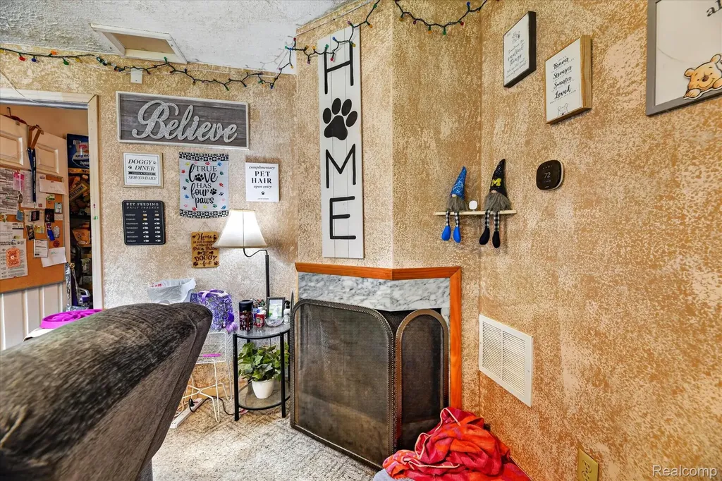 6260 Beth Green Oak Township MI 48116