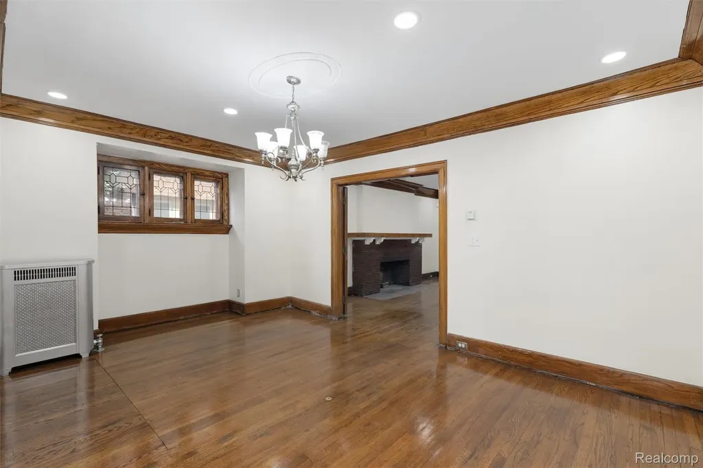 121 Colorado Street Highland Park City MI 48203