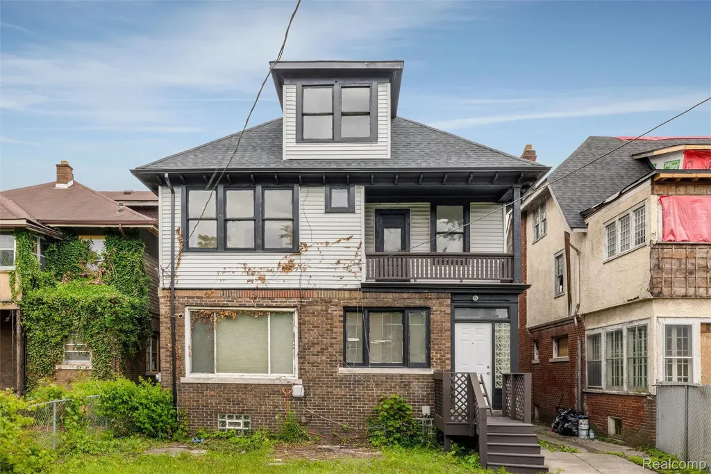 121 Colorado Street Highland Park City MI 48203