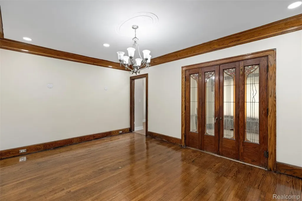 121 Colorado Street Highland Park City MI 48203
