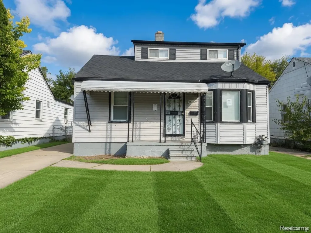 16069 Liberal Street Detroit City MI 48205