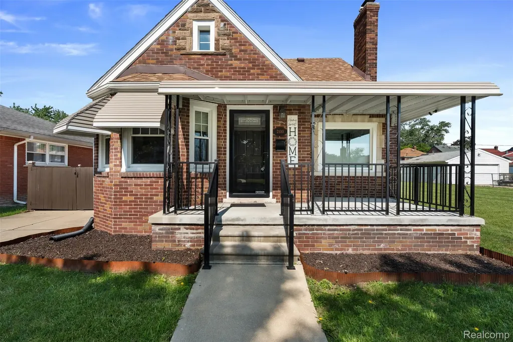2100 21st Street Wyandotte City MI 48192