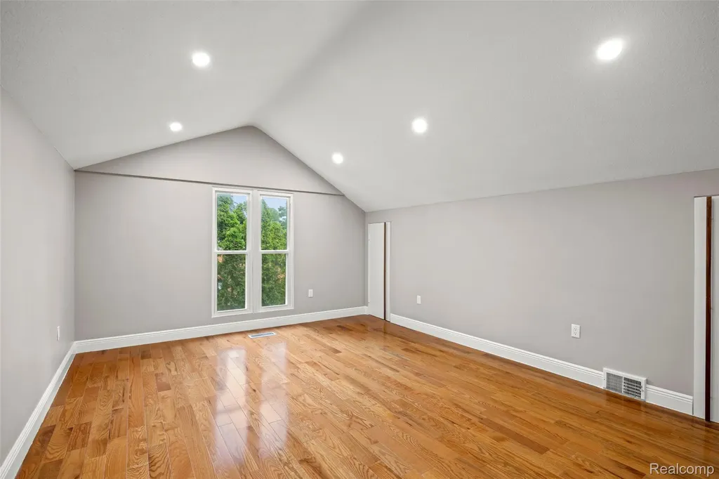 44429 Harmony Lane Van Buren Charter Township MI 48111