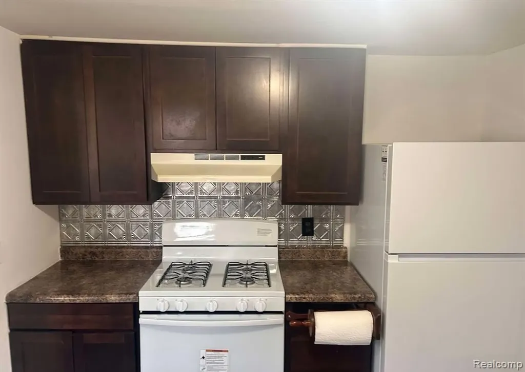 8083 Crapo Street Swartz Creek City MI 48473
