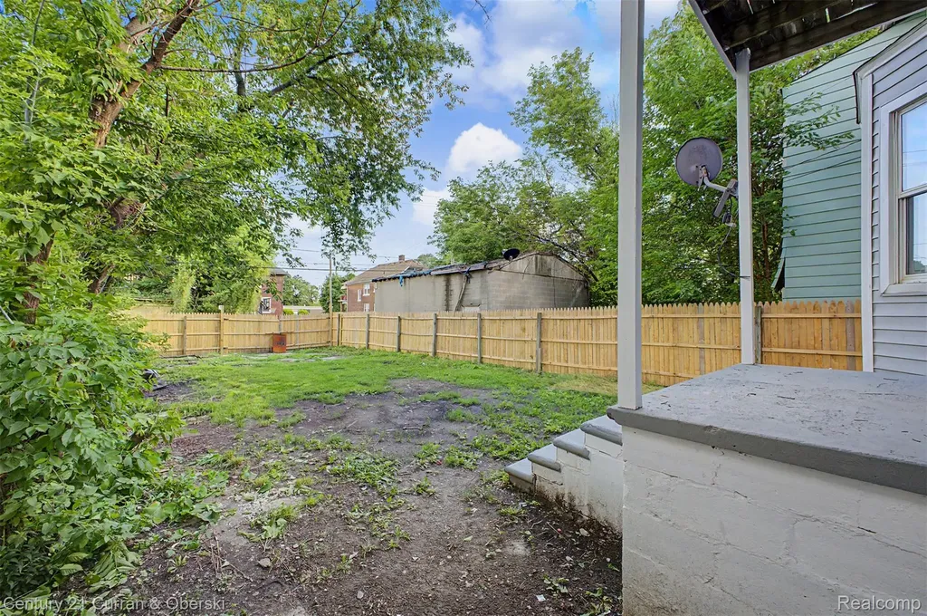 4623 Allendale Street Detroit City MI 48204