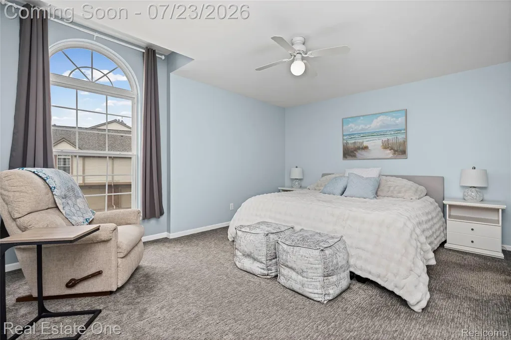 3570 Tremonte Circle S Oakland Charter Township MI 48306
