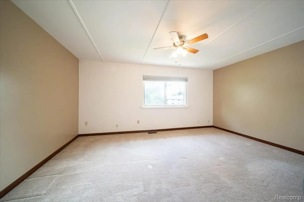 7310 Bluewater Drive Springfield Charter Township MI 48348