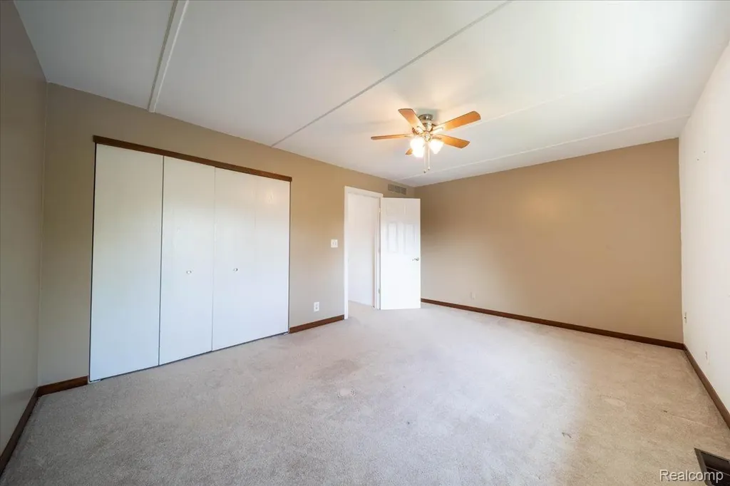 7310 Bluewater Drive Springfield Charter Township MI 48348