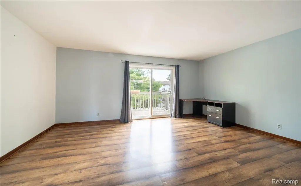 7310 Bluewater Drive Springfield Charter Township MI 48348