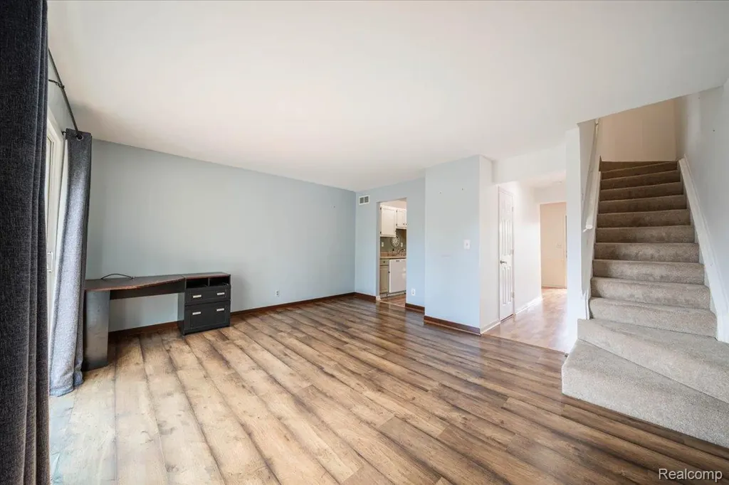 7310 Bluewater Drive Springfield Charter Township MI 48348