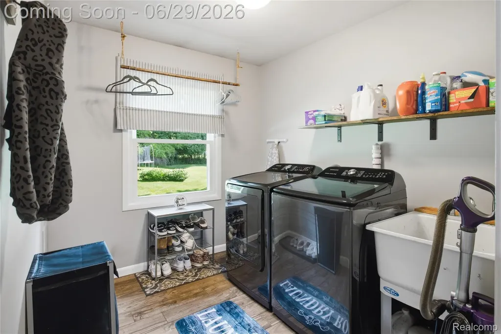 31620 Bobrich Street Livonia City MI 48152