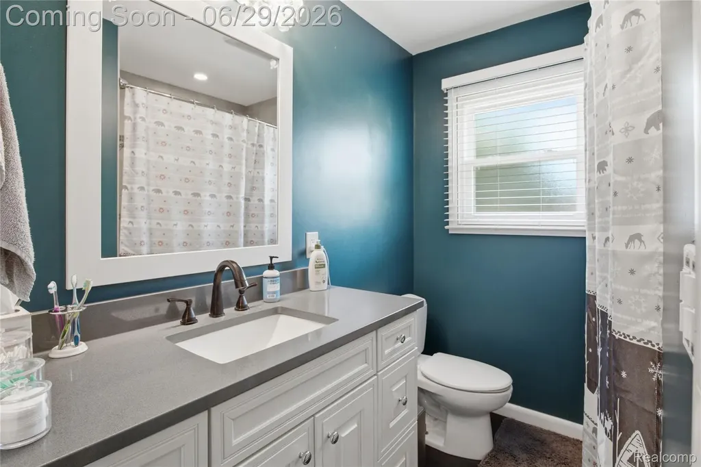 31620 Bobrich Street Livonia City MI 48152