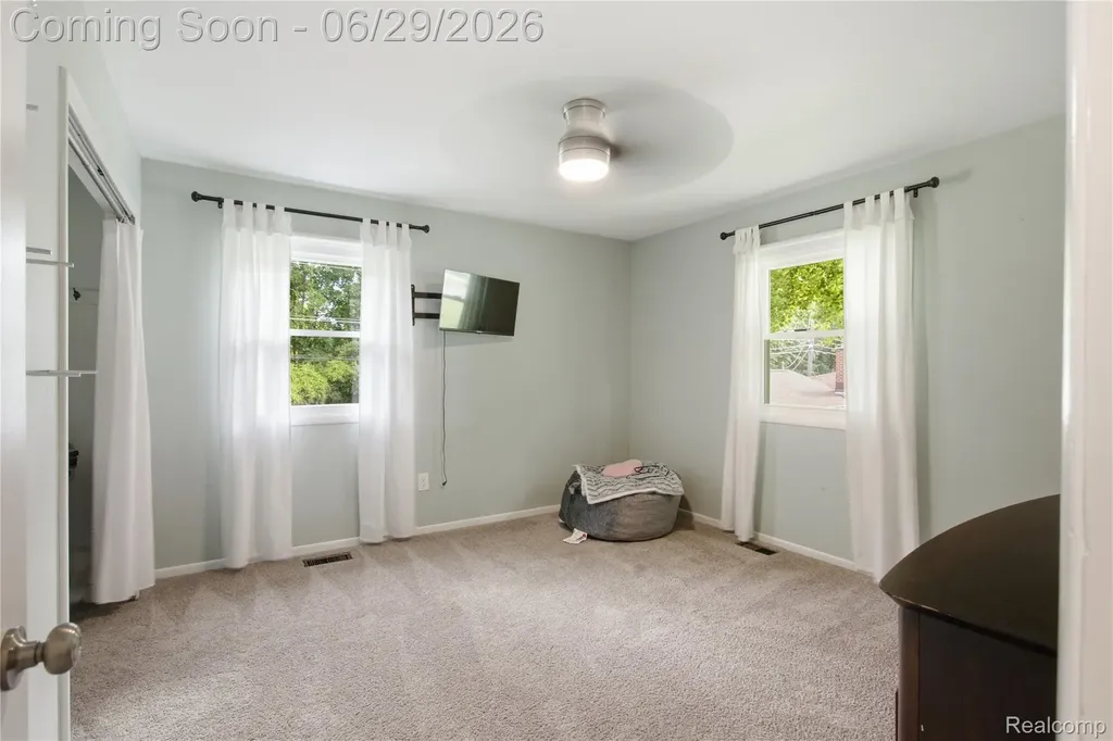 31620 Bobrich Street Livonia City MI 48152