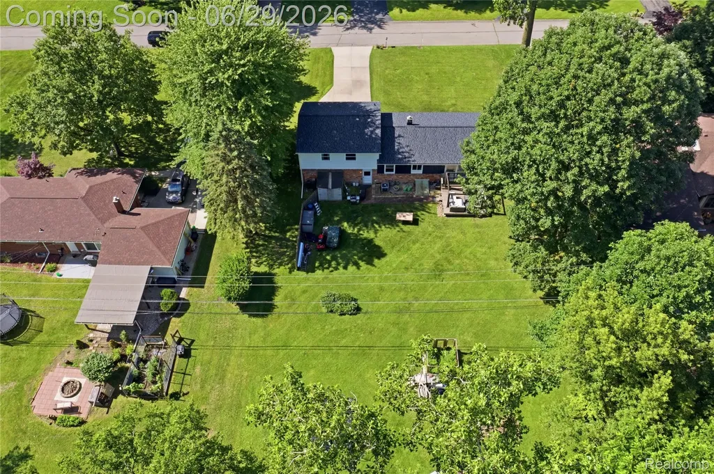 31620 Bobrich Street Livonia City MI 48152