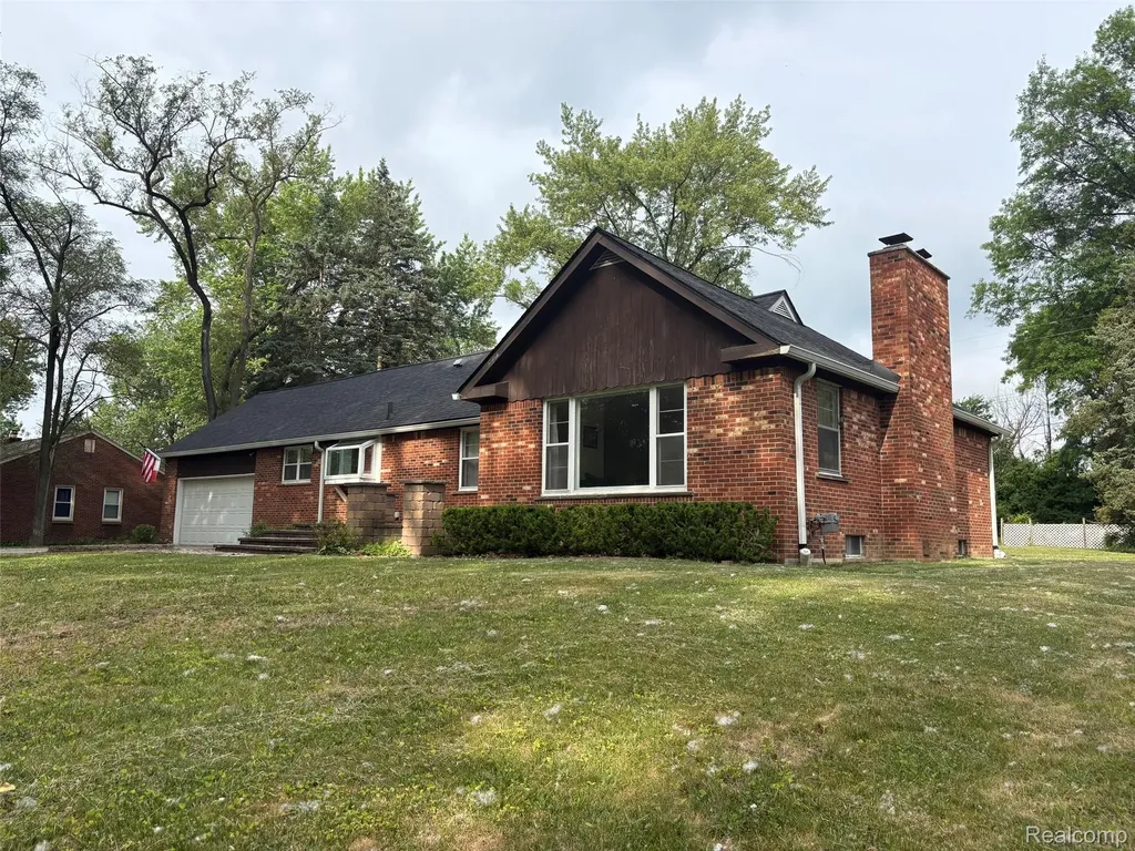 24567 Westmoreland Drive Farmington Hills City MI 48336