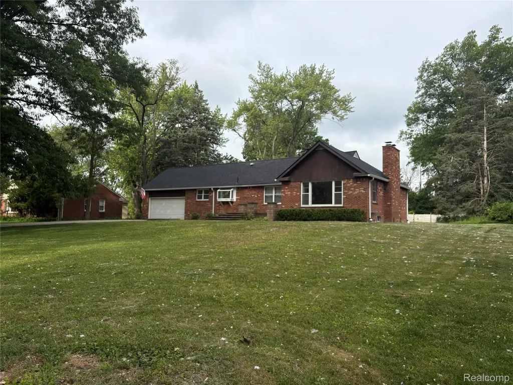 24567 Westmoreland Drive Farmington Hills City MI 48336