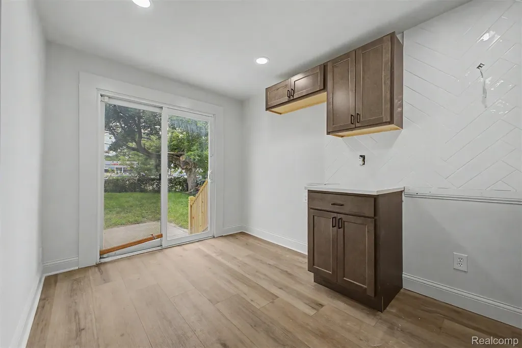 3231 Mcdowell Street Ferndale City MI 48220