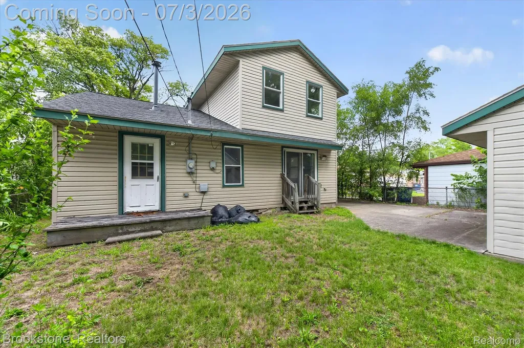 34637 Fairchild Street Westland City MI 48186