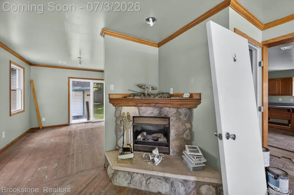 34637 Fairchild Street Westland City MI 48186