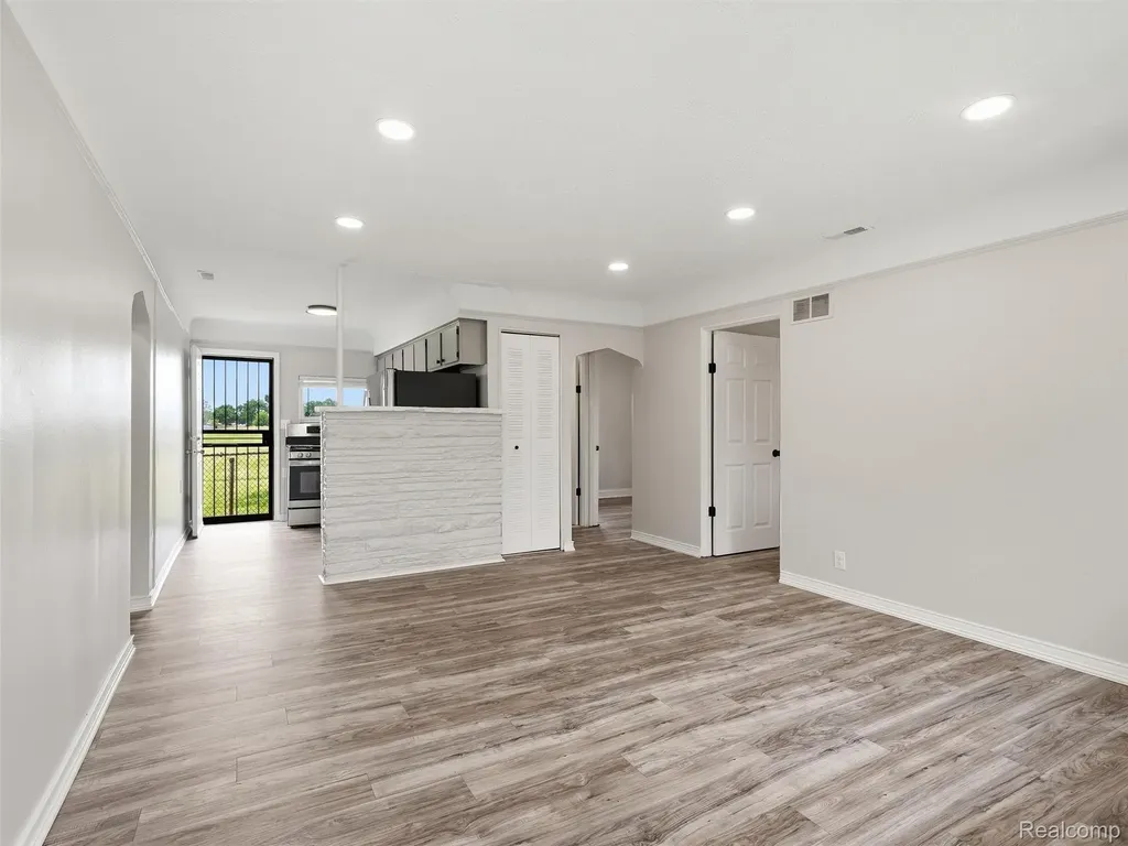 18844 Marquette Street Roseville City MI 48066
