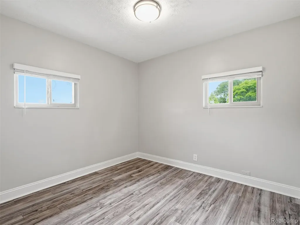 18844 Marquette Street Roseville City MI 48066