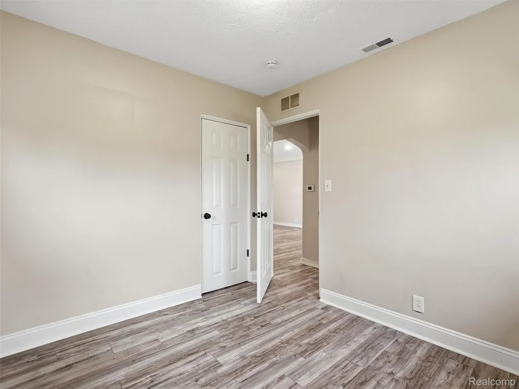 18844 Marquette Street Roseville City MI 48066