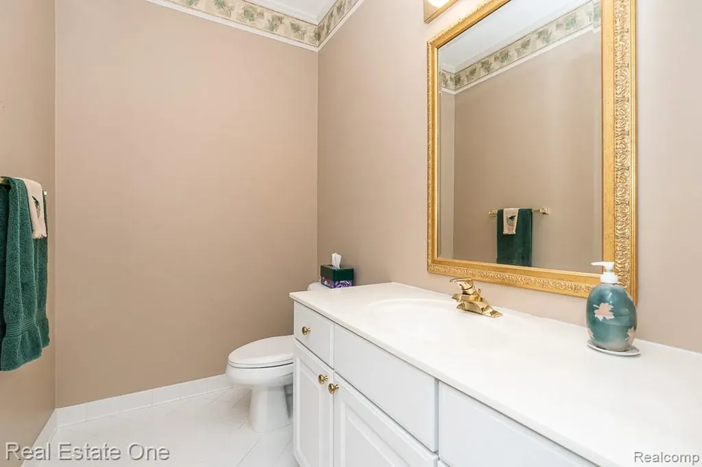 1904 Dunham Drive Rochester City MI 48306