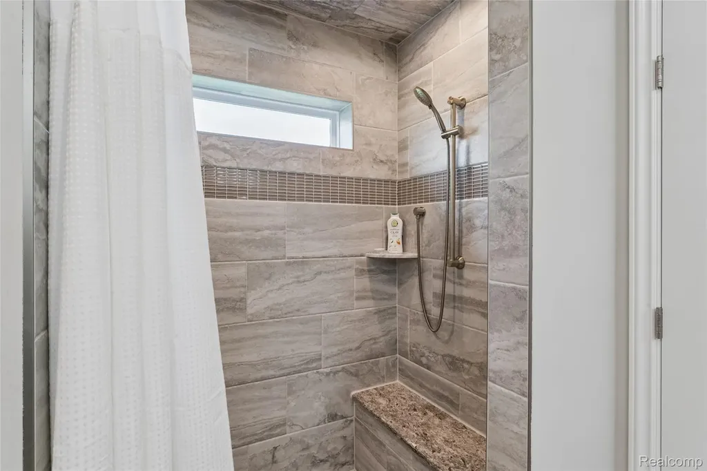 4800 Chestnut Springs Drive Genoa Township MI 48843