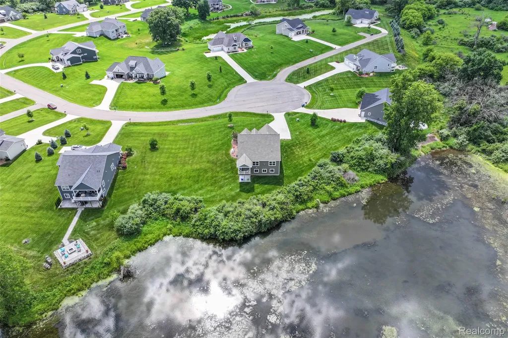 4800 Chestnut Springs Drive Genoa Township MI 48843
