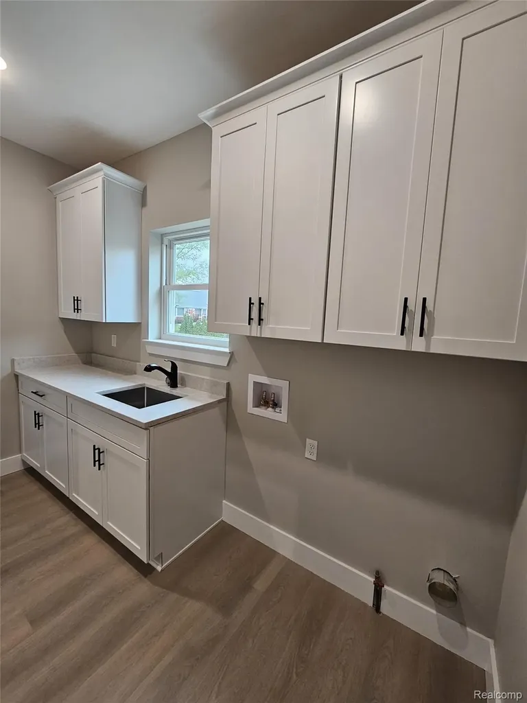 49287 London Bridge Drive Macomb Township MI 48044