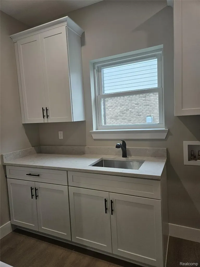 49287 London Bridge Drive Macomb Township MI 48044
