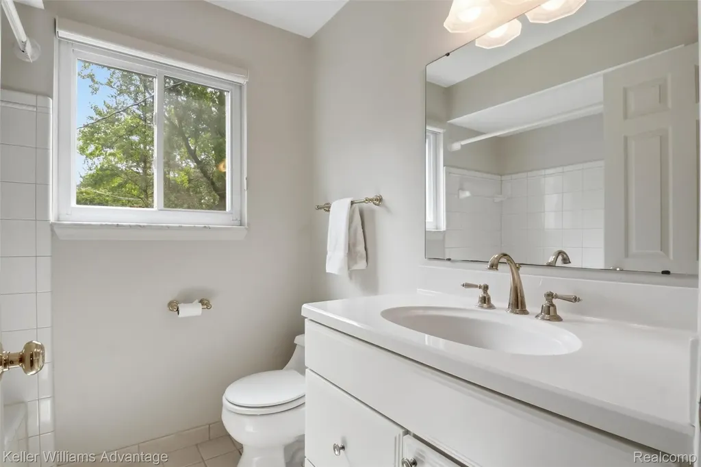 2964 Wallsend Drive Waterford Charter Township MI 48329