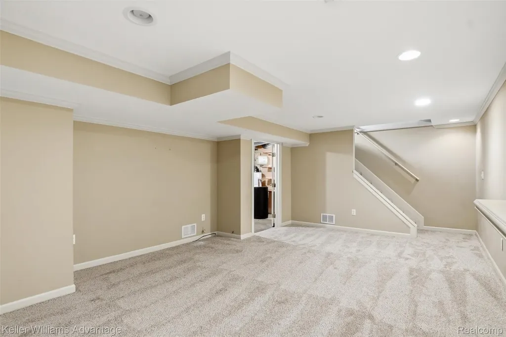 2964 Wallsend Drive Waterford Charter Township MI 48329