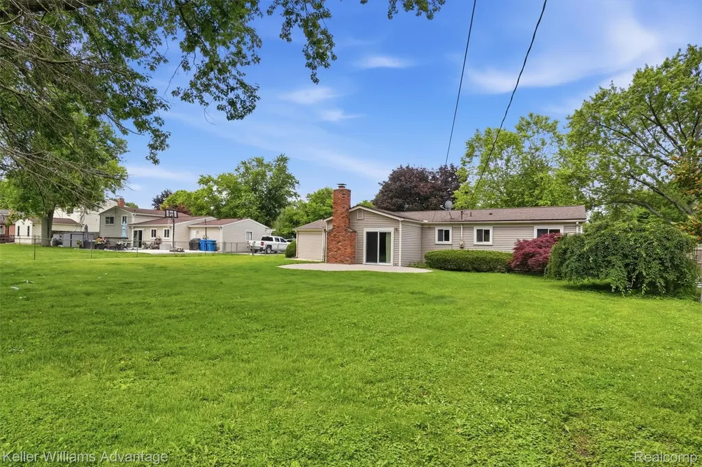 2964 Wallsend Drive Waterford Charter Township MI 48329