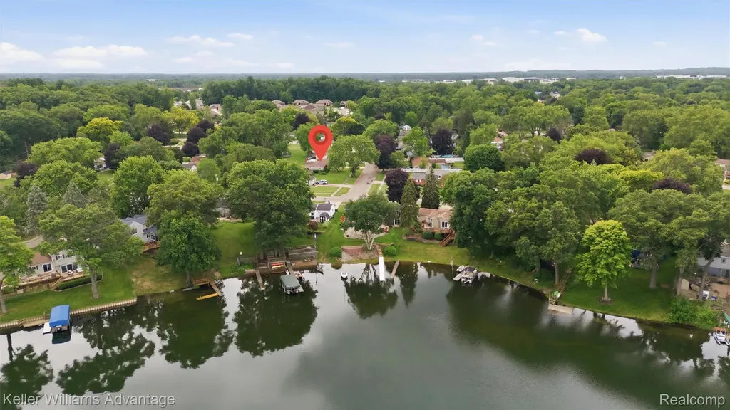 2964 Wallsend Drive Waterford Charter Township MI 48329