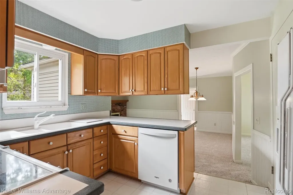 2964 Wallsend Drive Waterford Charter Township MI 48329