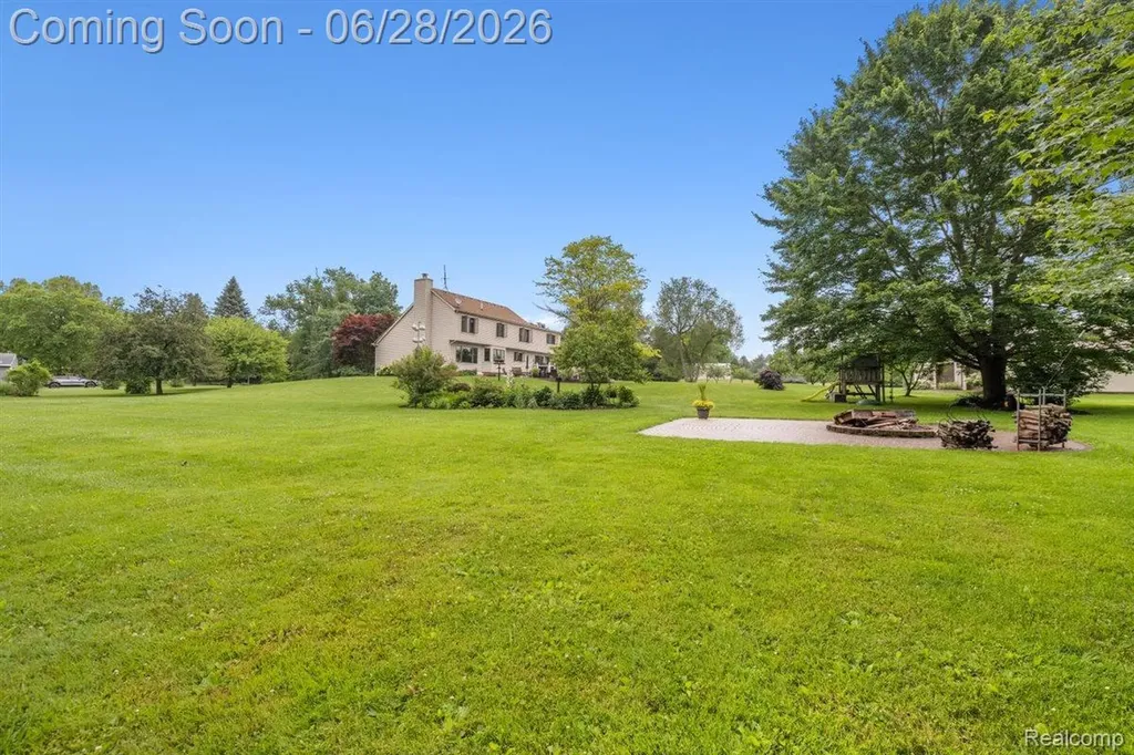 125 Olde Franklin Drive Howell Township MI 48855