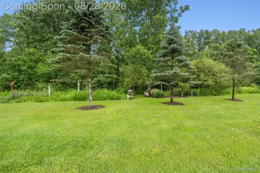 125 Olde Franklin Drive Howell Township MI 48855