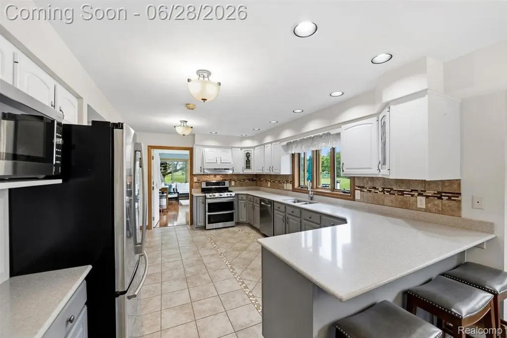 125 Olde Franklin Drive Howell Township MI 48855