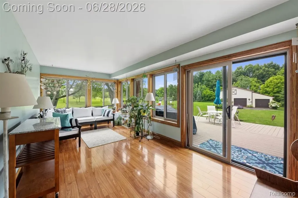 125 Olde Franklin Drive Howell Township MI 48855