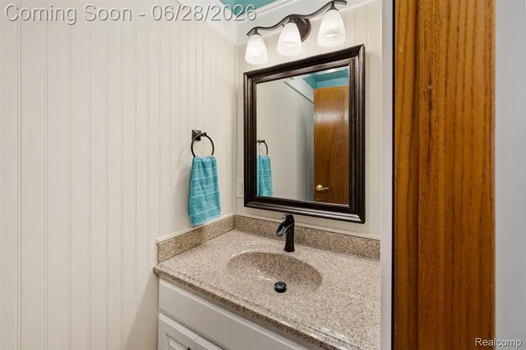 125 Olde Franklin Drive Howell Township MI 48855