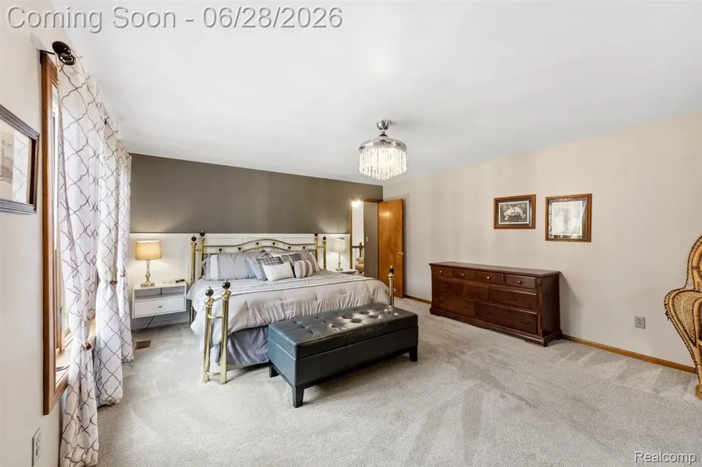 125 Olde Franklin Drive Howell Township MI 48855