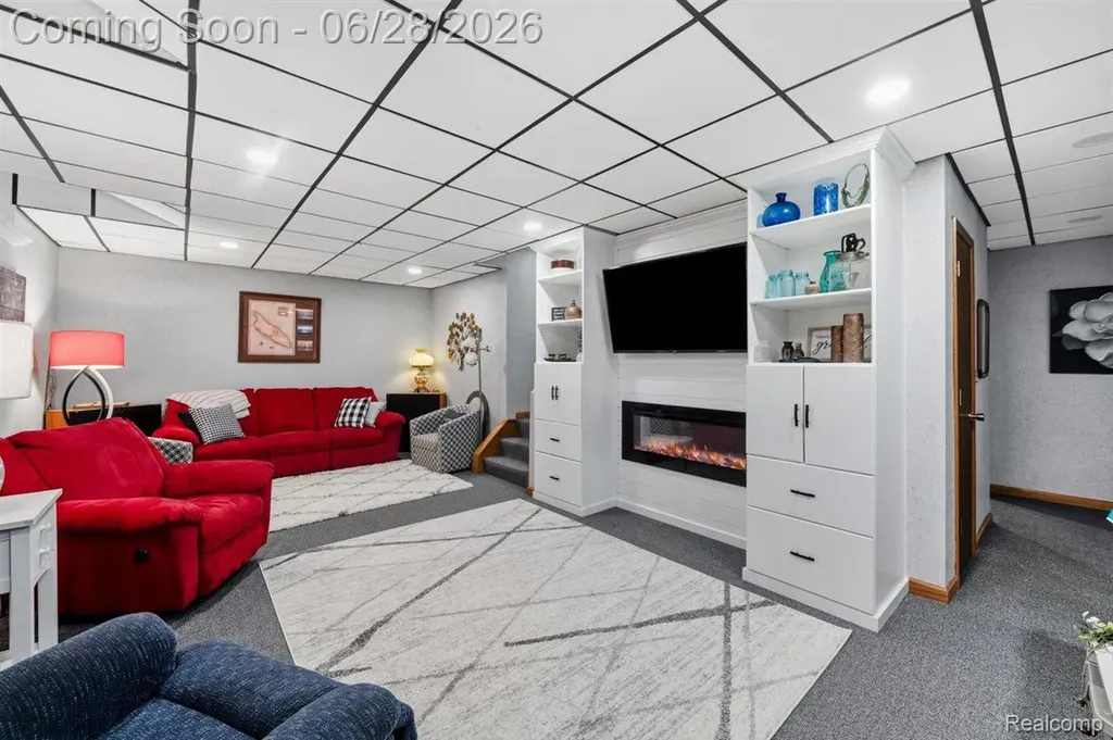 125 Olde Franklin Drive Howell Township MI 48855