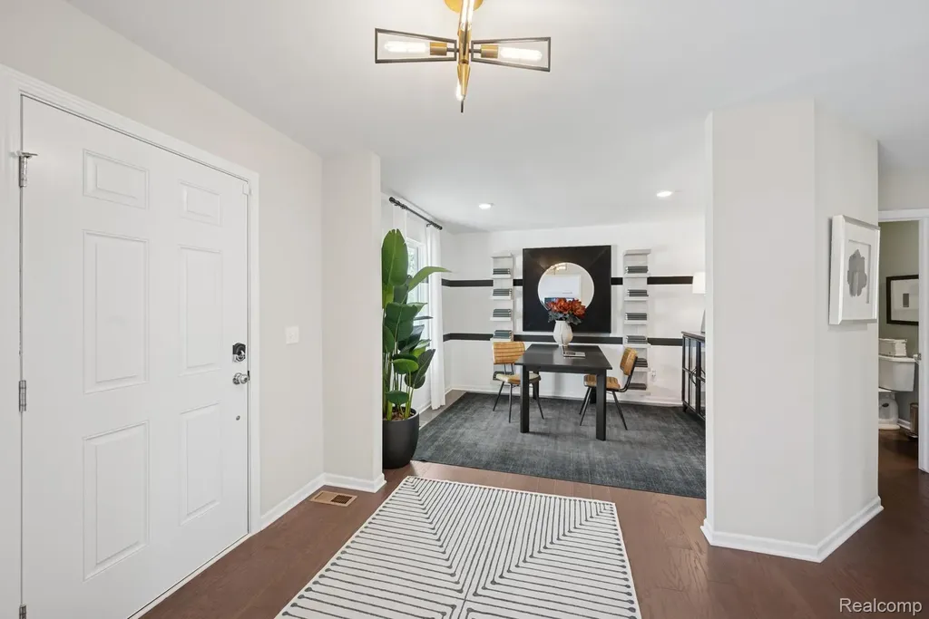 34433 Sandpiper Court Chesterfield Township MI 48047