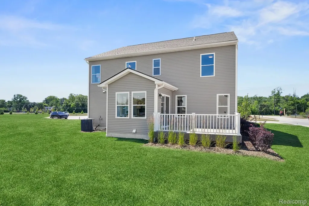 34433 Sandpiper Court Chesterfield Township MI 48047