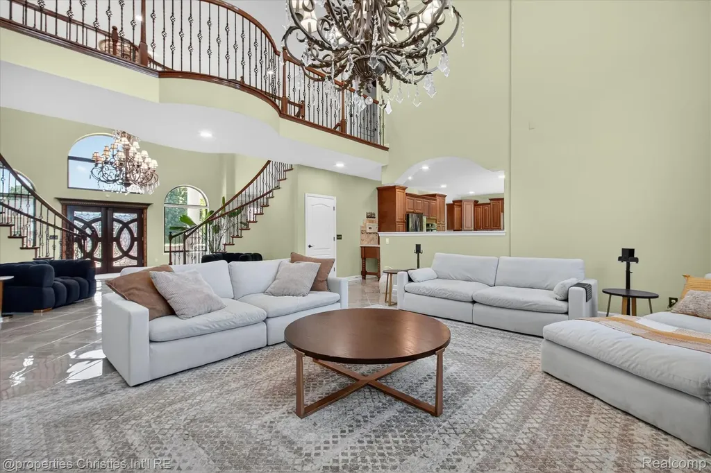 6223 Valleyfield Drive Salem Township MI 48170