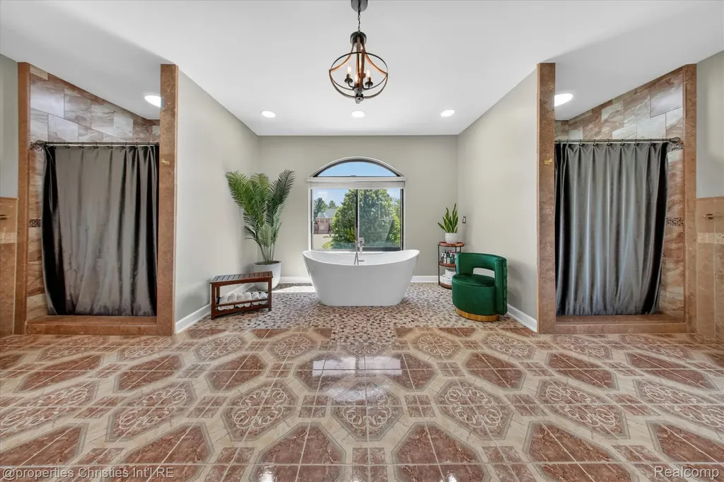 6223 Valleyfield Drive Salem Township MI 48170