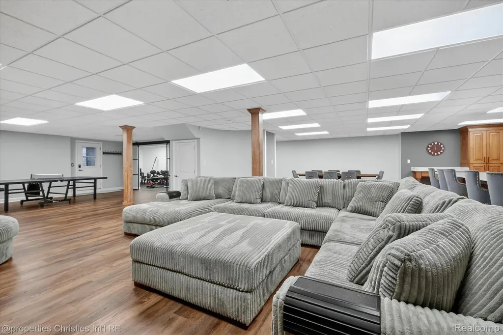 6223 Valleyfield Drive Salem Township MI 48170