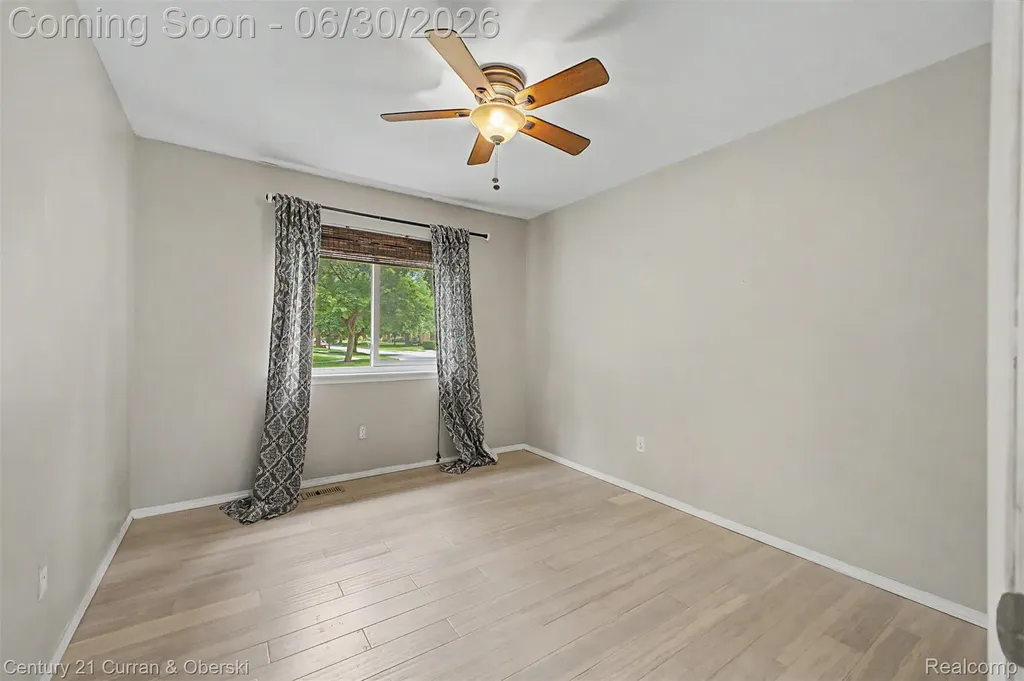 42519 Applecreek Drive Plymouth Charter Township MI 48170