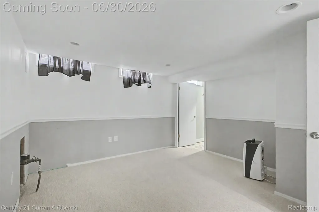 42519 Applecreek Drive Plymouth Charter Township MI 48170